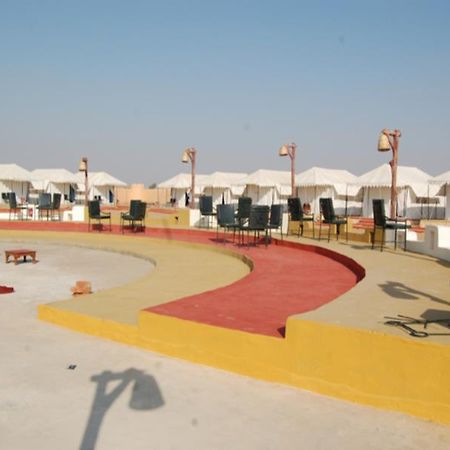 Chokhi Dhani - Desert Camp Resort Dzsaiszalmer Kültér fotó